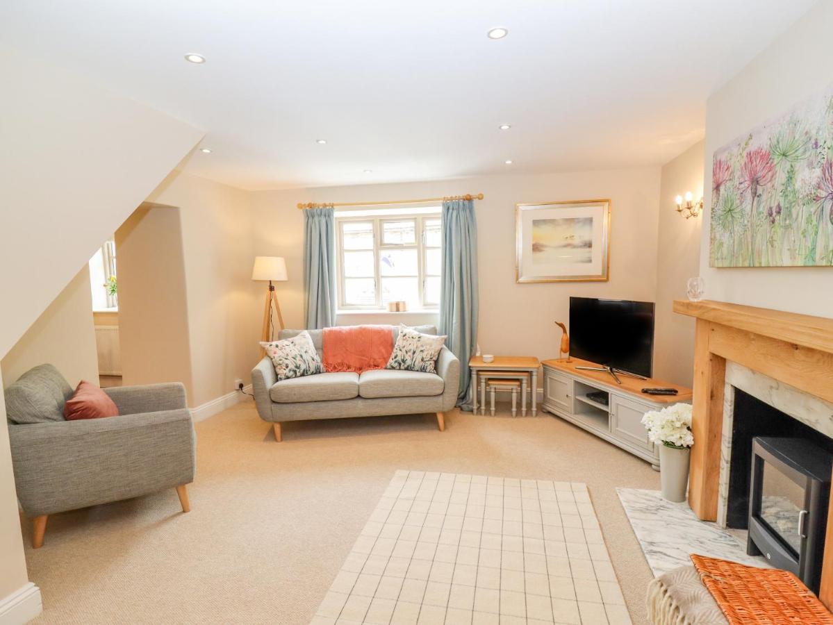 The Loft Apartment Stow-on-the-Wold Екстериор снимка