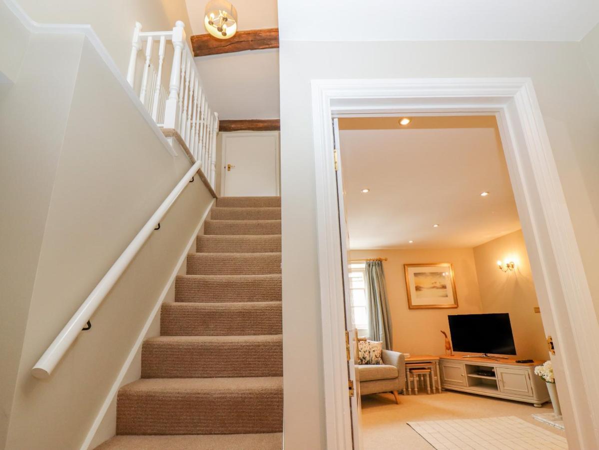 The Loft Apartment Stow-on-the-Wold Екстериор снимка